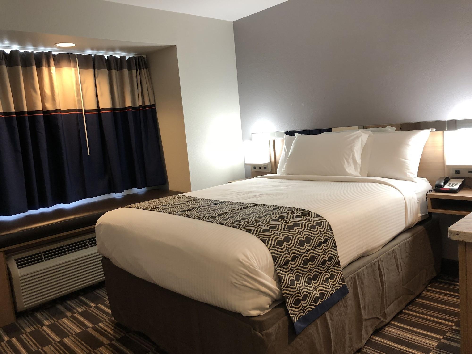 Microtel Inn & Suites Baton Rouge Buitenkant foto