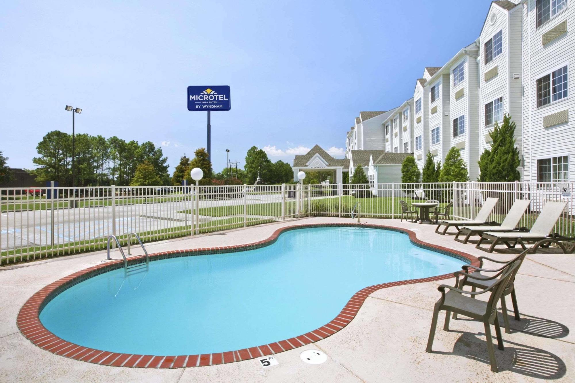 Microtel Inn & Suites Baton Rouge Buitenkant foto